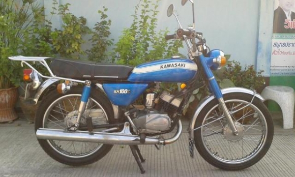 ขาย Kawasaki KH100C เดิมๆสภาพสวยแท้ทั้งคันราคา 25000 บาทครับ