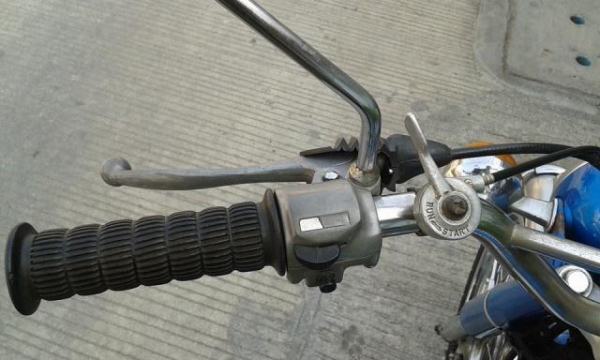 ขาย Kawasaki KH100C เดิมๆสภาพสวยแท้ทั้งคันราคา 25000 บาทครับ