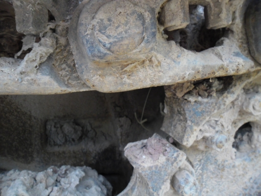 ขายรถแทรคเตอร์ KOMATSU D45A-1 สภาพไช้งานได้เครื่องดีทอ๊กดีโซ่หนา