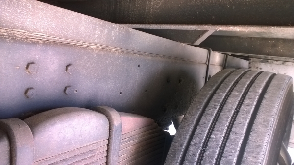 12ล้อตู้เปียกHINO FN2PWE เครื่องP11C-TD  325แรง ยูโร3 ปี*52  รถสวยเอี่ยม....