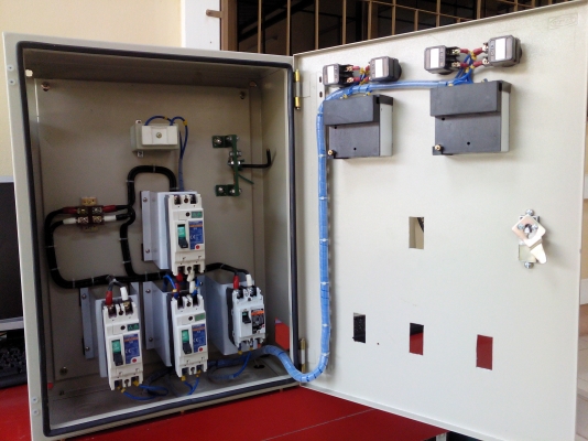 ตู้เมนไฟฟ้า