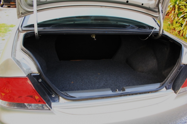 ขายรถบ้านแท้ๆ MITSUBISHI LANCER GLXi Limited AT 2004 ขายรถบ้านแท้ๆ MITSUBISHI LANCER GLXi Limited AT 2004