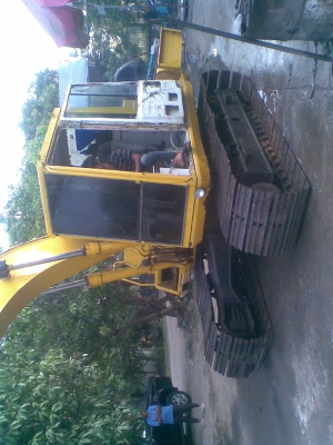 ขาย komutsu 120-3