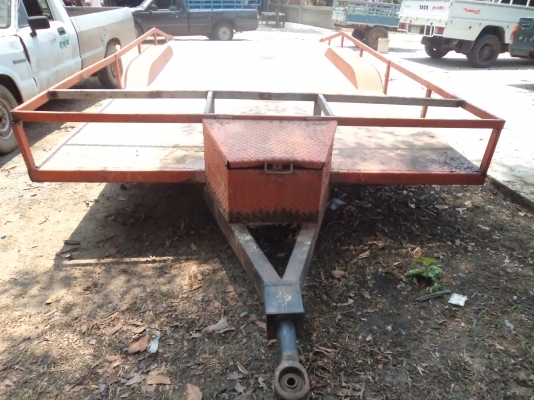 ขาย45000บาทเป็นเทเลอร์ลากรถเกียวข้าวคูโบต้ารุ่น95 ยาว5.10ซ กวาง2.50ซ