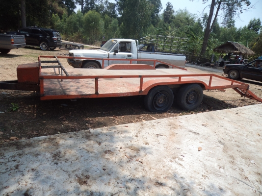 ขาย45000บาทเป็นเทเลอร์ลากรถเกียวข้าวคูโบต้ารุ่น95 ยาว5.10ซ กวาง2.50ซ