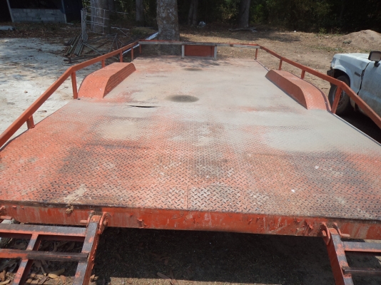 ขาย45000บาทเป็นเทเลอร์ลากรถเกียวข้าวคูโบต้ารุ่น95 ยาว5.10ซ กวาง2.50ซ