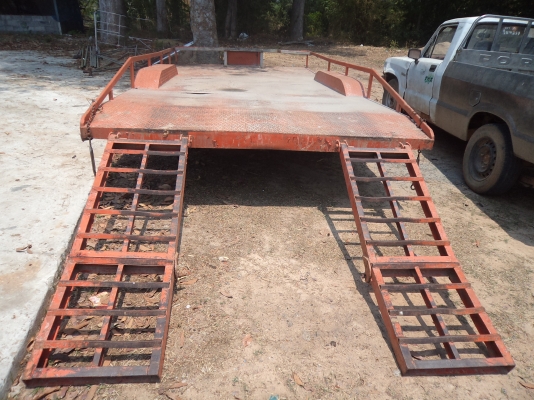 ขาย45000บาทเป็นเทเลอร์ลากรถเกียวข้าวคูโบต้ารุ่น95 ยาว5.10ซ กวาง2.50ซ