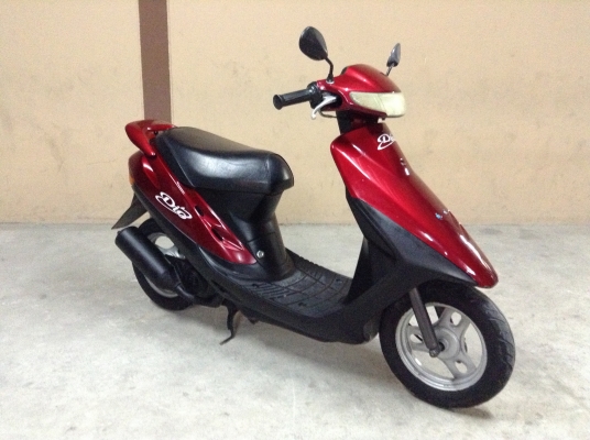 ขาย!!! ฮอนด้าดีโอ้50cc สต๊าทมือและเท้า สภาพสวย รถเครื่องดีคับ มีกล่องใหญ่ไว้เก็บของใต้เบาะคับ มีเอกสารซื้อขายจากร้านเชียงกงคับ