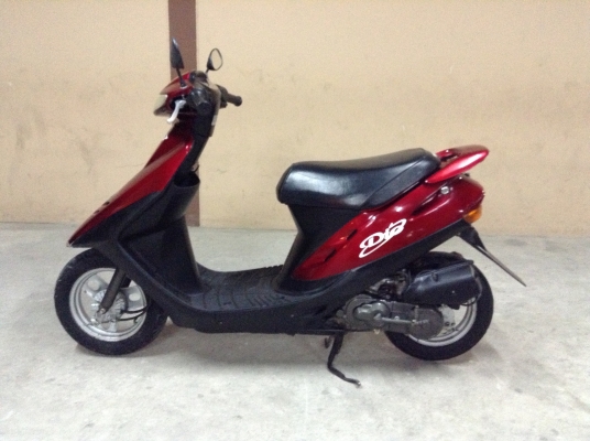 ขาย!!! ฮอนด้าดีโอ้50cc สต๊าทมือและเท้า สภาพสวย รถเครื่องดีคับ มีกล่องใหญ่ไว้เก็บของใต้เบาะคับ มีเอกสารซื้อขายจากร้านเชียงกงคับ