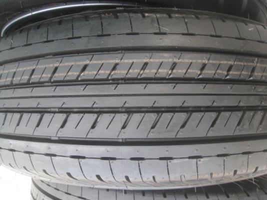 ขายล้อแม็กป้ายแดง new d-max สีรมดำ 16"x6.5" et41 6รู139.7 พร้อมยางปี13 สนใจติดต่อเล็กคลองสามครับ 081-3747940