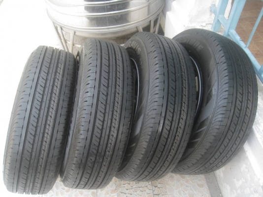 ขายล้อแม็กป้ายแดง new d-max สีรมดำ 16"x6.5" et41 6รู139.7 พร้อมยางปี13 สนใจติดต่อเล็กคลองสามครับ 081-3747940