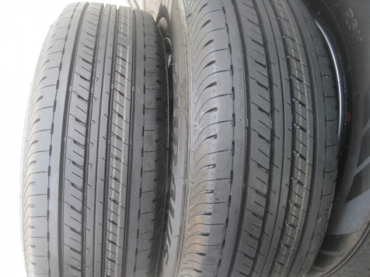 ขายล้อแม็กป้ายแดง new d-max สีรมดำ 16"x6.5" et41 6รู139.7 พร้อมยางปี13 สนใจติดต่อเล็กคลองสามครับ 081-3747940