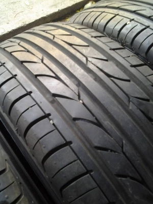 ขายยาง Yokohama Earth1 185-65-14 ปี10 ดอกสวย เนื้อนิ่มเหมือนใหม่ ไม่ปะ ไม่บวม ไม่ร้าว ชุดละ 3,300 บาท