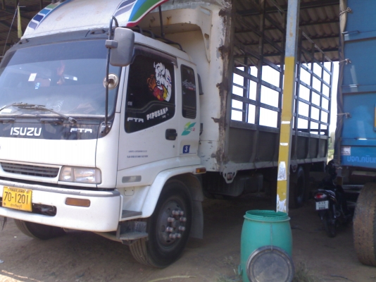 ขาย6ล้อ DECA 200ปี 46 เครื่องดี คัทชีสวยๆ ยาว7.20ม. ราคาขายสดคับ 850000ขายคับ