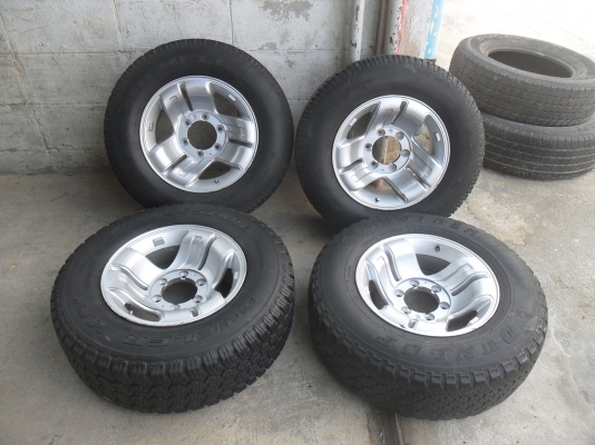 ล้อแม็ก 15นิ้ว 6รู โหดๆ  พร้อมยาง สวยๆ 4 ล้อ ราคา 5700 บาท