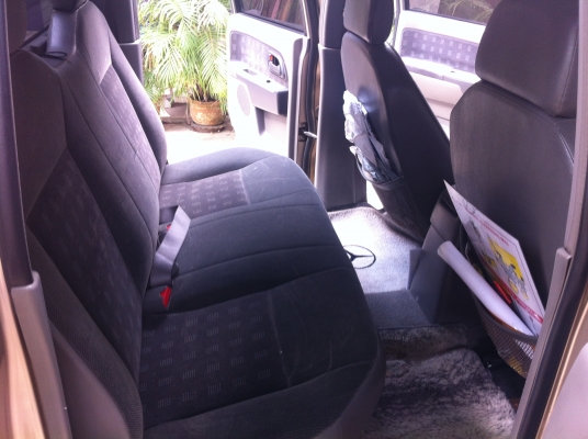 ขาย Isuzu D-Max 4 ประตูเกียร์ธรรมดา ตัวท๊อป