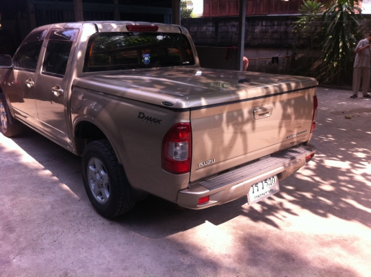 ขาย Isuzu D-Max 4 ประตูเกียร์ธรรมดา ตัวท๊อป