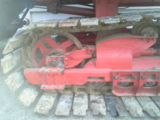 ขาย KM 54 เดิน 12 HT(comosak) เครื่อง มิตซู+turbo (260 แรง) โซ่ D2  48 ข้อ โรลเลอร์ D2 12 ลูก หน้าเกี่ยว 3 เมตร อุ้มเลด 2.5 ตัน ราคาต่อรองได้ครับ ท่อส่งข้าวปรับระดับ ปั้มDAIKIN 23 มอร์เตอร์ใหญ่ยิงตรง สภาพใหมามากครับ