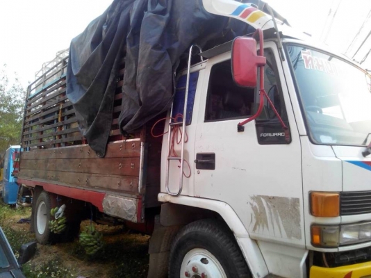 ขายรถหกล้อ