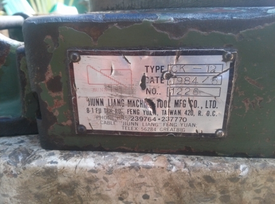 ขายครับขายหัวแบ่ง ขนาด 12" ยี่ห้อ jiunn liang ผลิตในประเทศไต้หวัน สภาพใช้งานปกติ 9500 บาท 0814583376 ช่างเอก มีบริการจัดส่งทั่วประเทศ (ไม่รวมค่าส่ง)