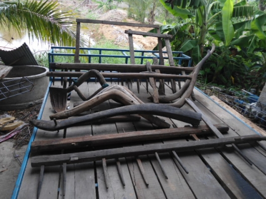 ขายอุปกรณ์ไถนาใช้วัวควายสมัยเก่า สมัยแก่ ขายทั้งหมด