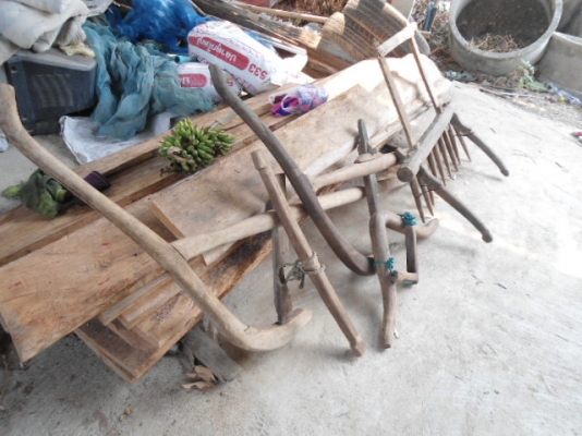 ขายอุปกรณ์ไถนาใช้วัวควายสมัยเก่า สมัยแก่ ขายทั้งหมด