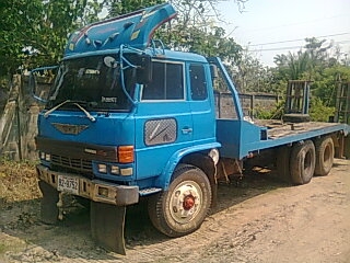 ขายรถสิบล้อ725หัวF18เครื่องEH700 บรรทุกรถเกี่ยวข้าว ขึ้นแบคโฮได้สบาย ราคา680000ต่อรองได้