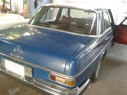 Benz w108 280 s รุ้น ปี 1970 เครื่อง Benz 300 D เดิมทั้งคัน แอร์เย็น พวงมลัยเพาเวอร์เดิม ขับสนุก ใชัประจำวันได้เลย