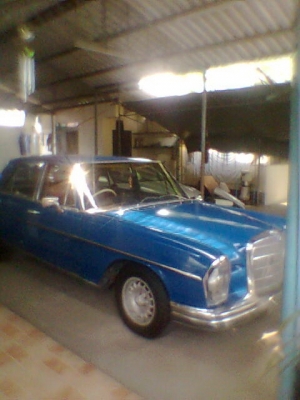 Benz w108 280 s รุ้น ปี 1970 เครื่อง Benz 300 D เดิมทั้งคัน แอร์เย็น พวงมลัยเพาเวอร์เดิม ขับสนุก ใชัประจำวันได้เลย