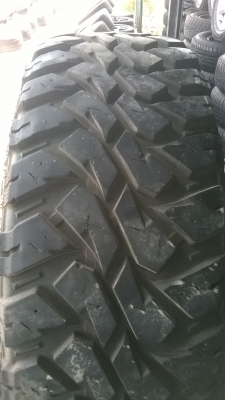 ขายยาง 31x10.5ขอบ15พร้อมล้อชุดละ14000 ขายยาง 31x10.5ขอบ15พร้อมล้อชุดละ14000