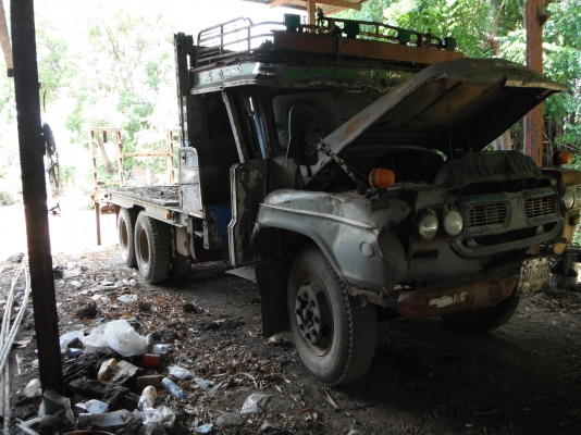 ขายรถสิบล้อหางปลา ขายรถสิบล้อหางปลา