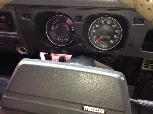 Mazda Familia 1300cc.