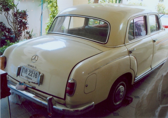 ขายด่วน!!! รถโบราณ Benz 220 ขายด่วน!!! รถโบราณ Benz 220