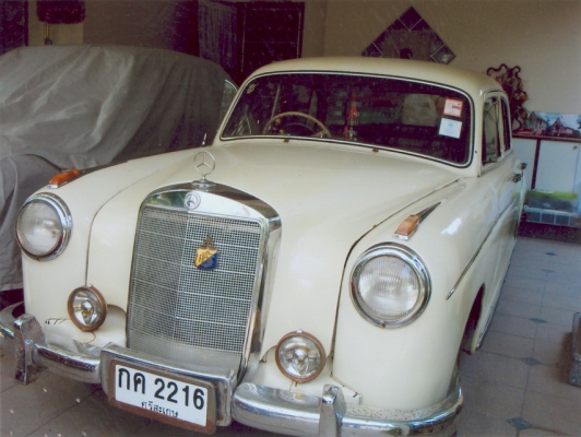 ขายด่วน!!! รถโบราณ Benz 220