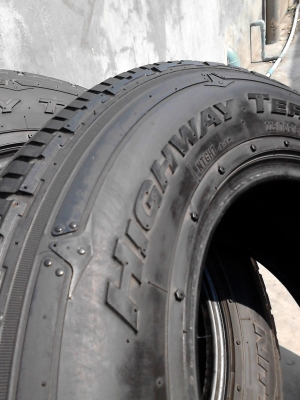 NITTO DURAGRAPPLER HIGHWAY TERRAIN T/A มี 2 เส้น TEL.081-427-3941 NITTO DURAGRAPPLER HIGHWAY TERRAIN T/A มี 2 เส้น TEL.081-427-3941