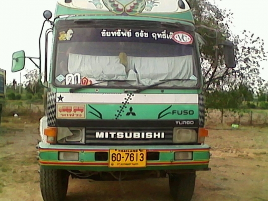 ขายด่วน หัวลาก MITSUBISHI 2 คันรายละเอียดด้านในคับ