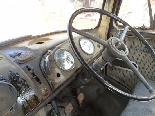 ขาย BENZ หัวแดงโม คลาสสิก ช่วงสั้น มีดั้ม  เหมาะกับการสะสม 089-4324977 >>>เจ้าของขายเอง