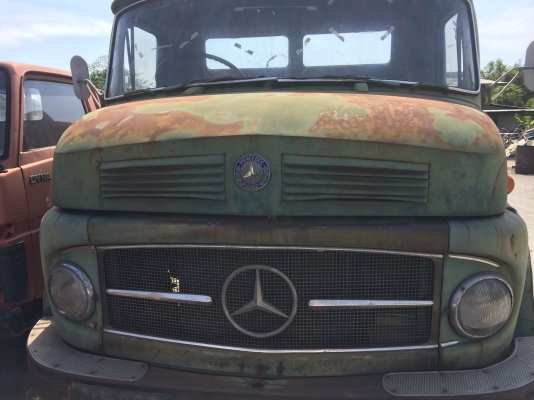 ขาย BENZ หัวแดงโม คลาสสิก ช่วงสั้น มีดั้ม  เหมาะกับการสะสม 089-4324977 >>>เจ้าของขายเอง