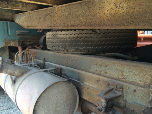 ขาย BENZ หัวแดงโม คลาสสิก ช่วงสั้น มีดั้ม  เหมาะกับการสะสม 089-4324977 >>>เจ้าของขายเอง