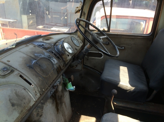 ขาย BENZ หัวแดงโม คลาสสิก ช่วงสั้น มีดั้ม  เหมาะกับการสะสม 089-4324977 >>>เจ้าของขายเอง