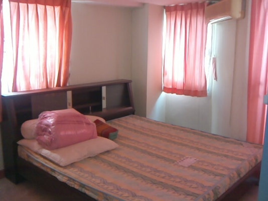 ขายคอนโด ห้องสูท หัวมุน ตรงข้าม ห้างซีคอนสแคว