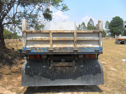hino 185 สีฟ้าขาว