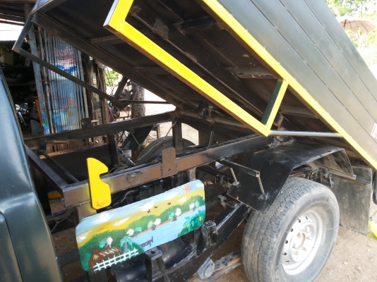 ขายรถกระบะดั้มบรรทุกได้3-4คิวตัน ใช้บรรทุกหินทราย หรือบรรทุกพืชผลกาลเกษต (บรรทุกเต็มยังก็ดั้มไหว)