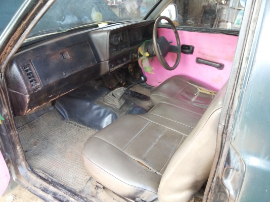 ขายรถกระบะดั้มบรรทุกได้3-4คิวตัน ใช้บรรทุกหินทราย หรือบรรทุกพืชผลกาลเกษต (บรรทุกเต็มยังก็ดั้มไหว)