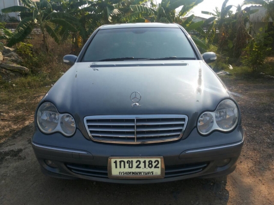 Benz c220 CDi เครื่อง2.2 ดีเชล ประหยัดน้ำมัน รถบ้านสภาพสวยเดิมๆออกห้างมือเดียว