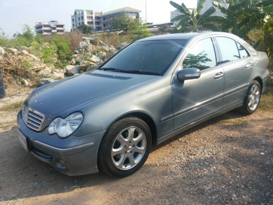 Benz c220 CDi เครื่อง2.2 ดีเชล ประหยัดน้ำมัน รถบ้านสภาพสวยเดิมๆออกห้างมือเดียว