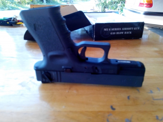 ปืนเเก๊ส G.23 ยิงไปเเค่ 2-3วันเบื่อมันไม่ค่อยดียิงติดนิดๆหน่อยๆ