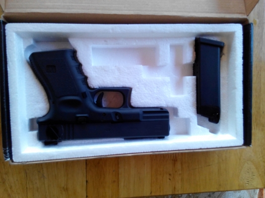 ปืนเเก๊ส G.23 ยิงไปเเค่ 2-3วันเบื่อมันไม่ค่อยดียิงติดนิดๆหน่อยๆ