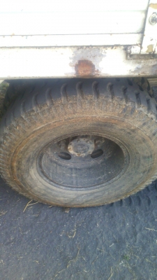 หกล้อ มิตซูบิชิ เครือ่ง ๑๑๐ แรงม้า รถจดทะเบียนปี ๔๖ ติดเครนทาดาโน่ ๓ ตัน อย่างดี จัดไฟแน๊นซ์ได้มากถึง 260,000 บาท หลุดมัดจำ.