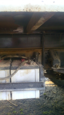 หกล้อ มิตซูบิชิ เครือ่ง ๑๑๐ แรงม้า รถจดทะเบียนปี ๔๖ ติดเครนทาดาโน่ ๓ ตัน อย่างดี จัดไฟแน๊นซ์ได้มากถึง 260,000 บาท หลุดมัดจำ.